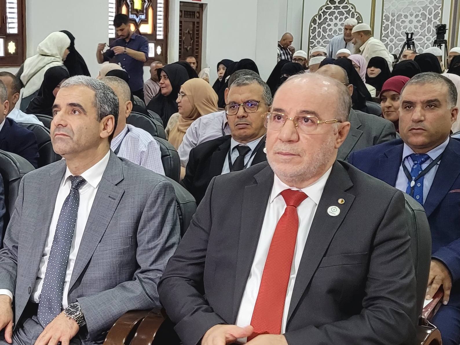 عبر تطبيقات رقمية.. انطلاق الحملة الوطنية لصندوق الزكاة