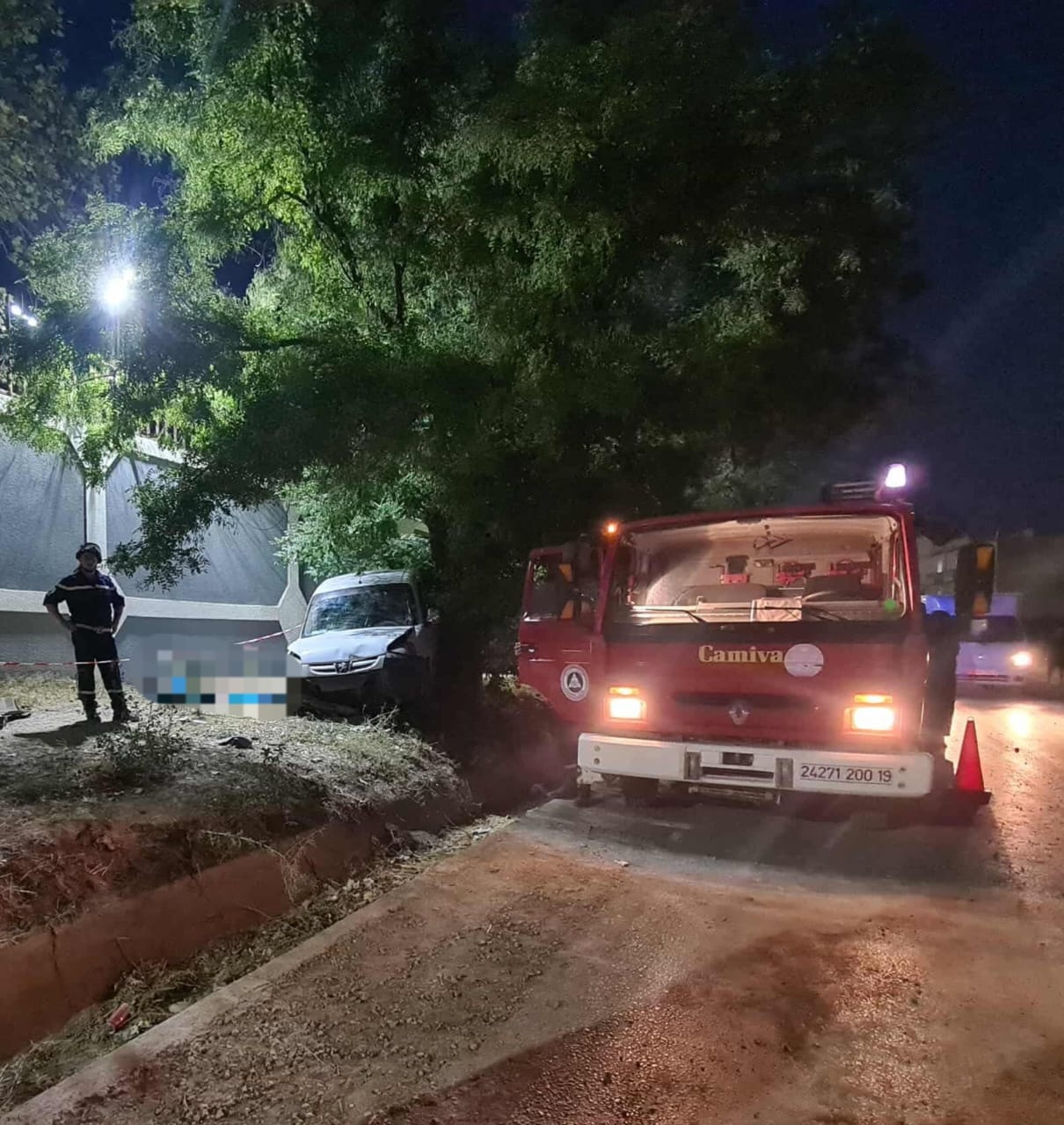 سطيف.. وفاة طفل إصابة والدته في انحرف سيارة وسقوطها بخندق بقرية تينار