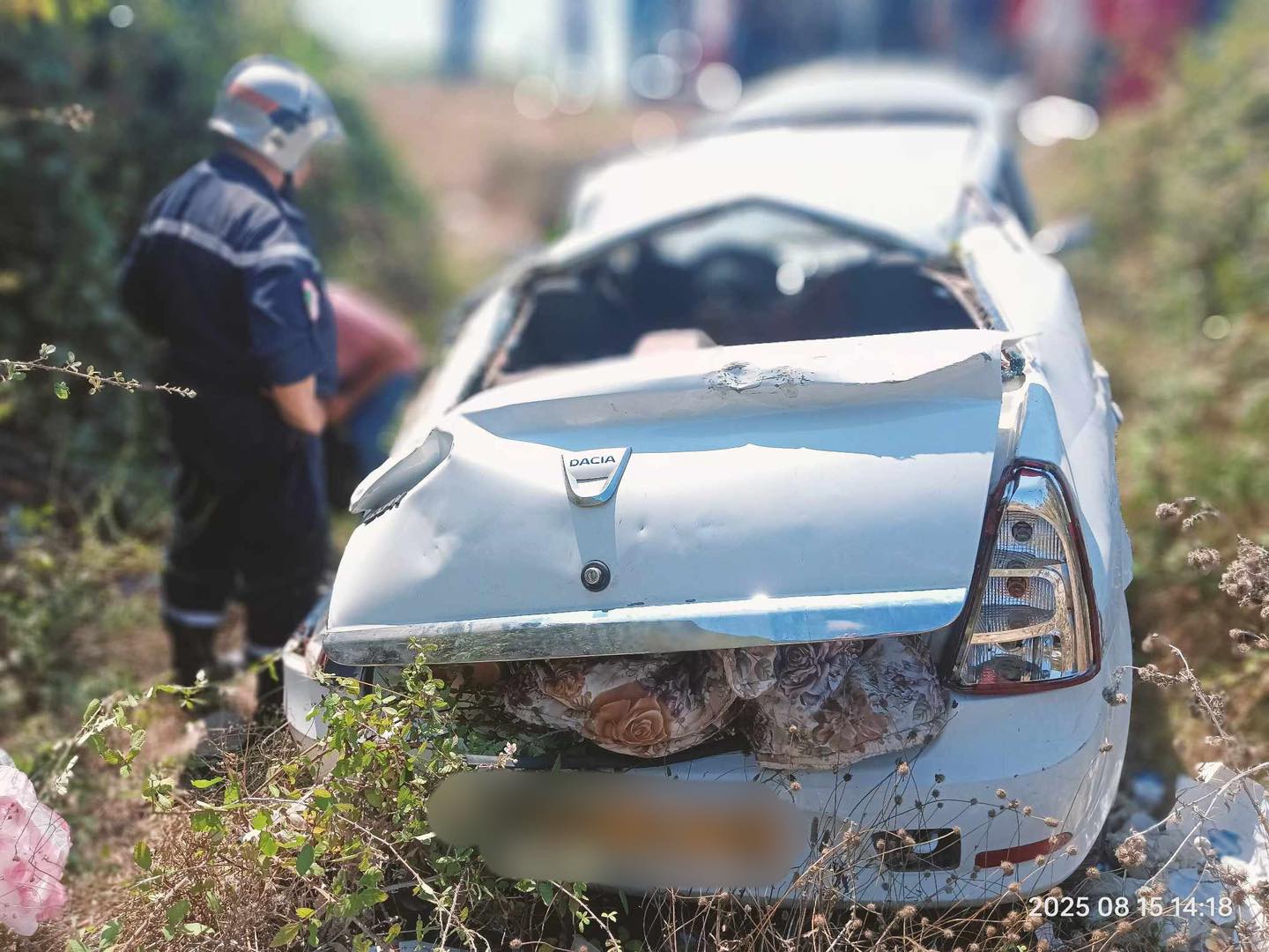 إصابة 5 أشخاص إثر إنحراف سيارة بجيجل