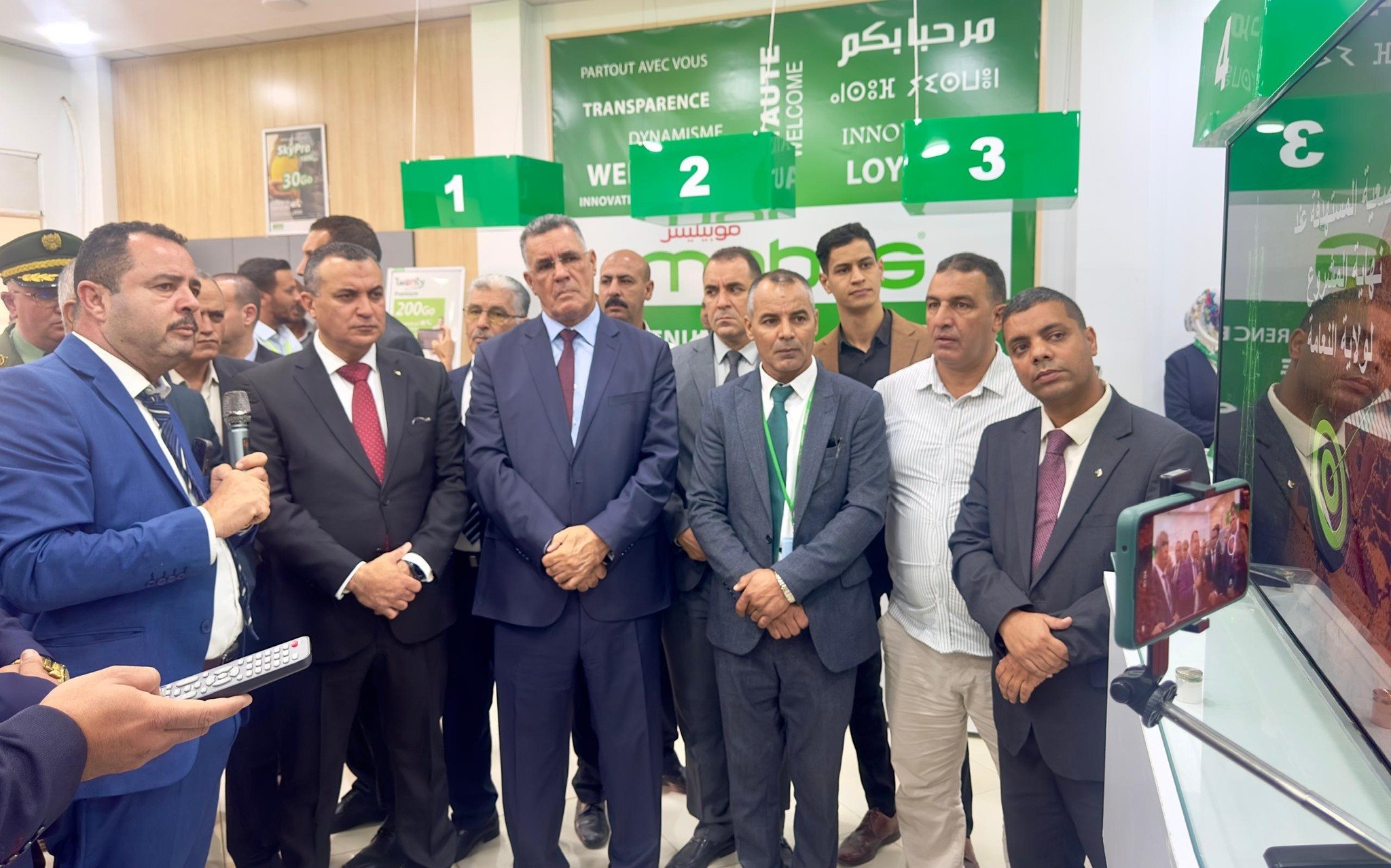 وزير البريد: إستخدام وسائل الدفع الالكتروني يُخفّف الضغط على المكاتب البريدية