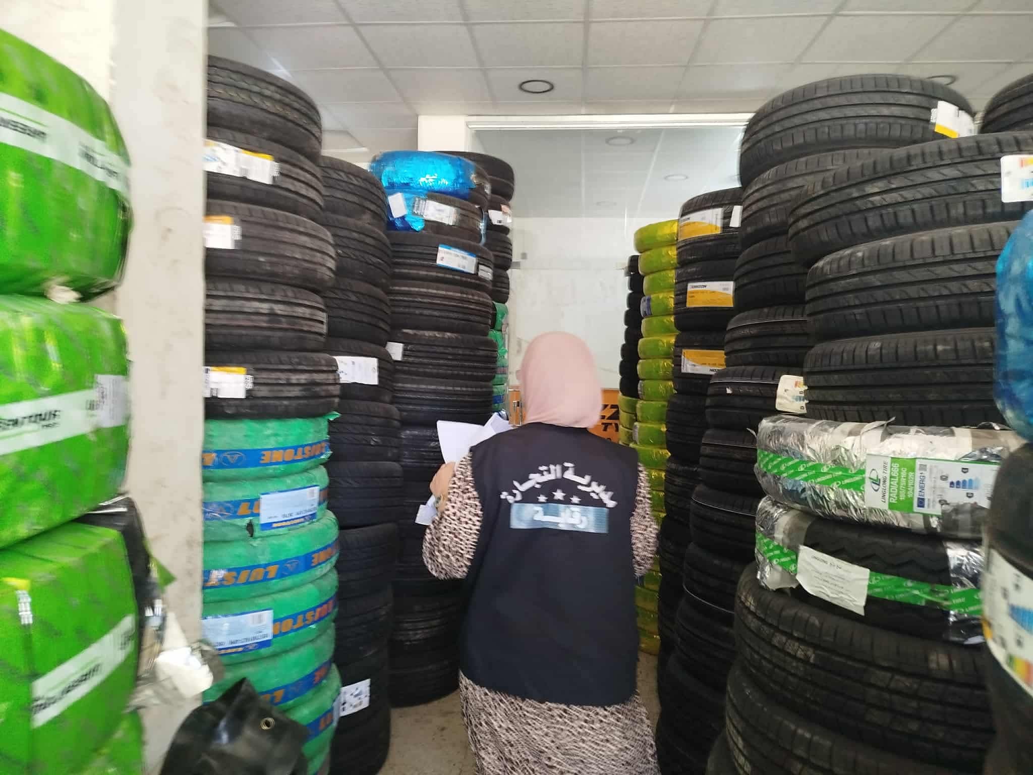 أم البواقي.. مديرية التجارة تقف على عملية تسويق العجلات المطاطية بعين مليلة