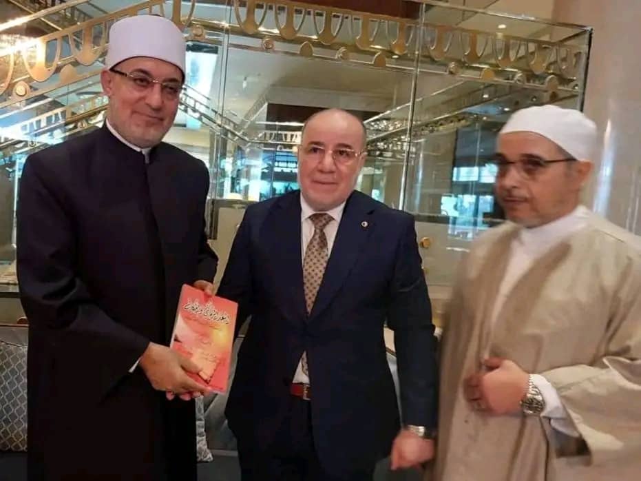 المؤتمر العالمي للإفتاء.. الوفد الجزائري يغادر مصر