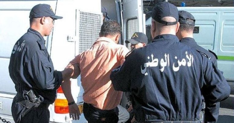 شرطة سيدي بلعباس تفكك شبكة إجرامية وتحجز أكثر من 100 غرام كوكايين