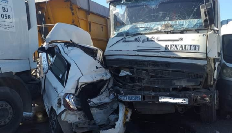 البويرة.. قتيل و3 جرحى في اصطدام بين شاحنتين وسيارة بالجباحية 