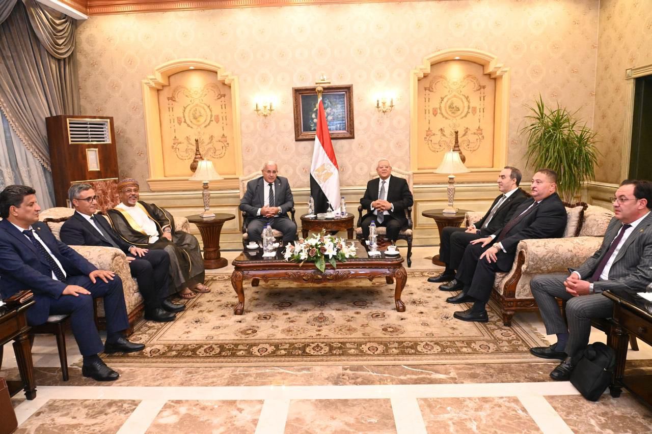 بوغالي يحل بالقاهرة لترؤس الاجتماع الـ39 للجنة التنفيذية للاتحاد البرلماني العربي