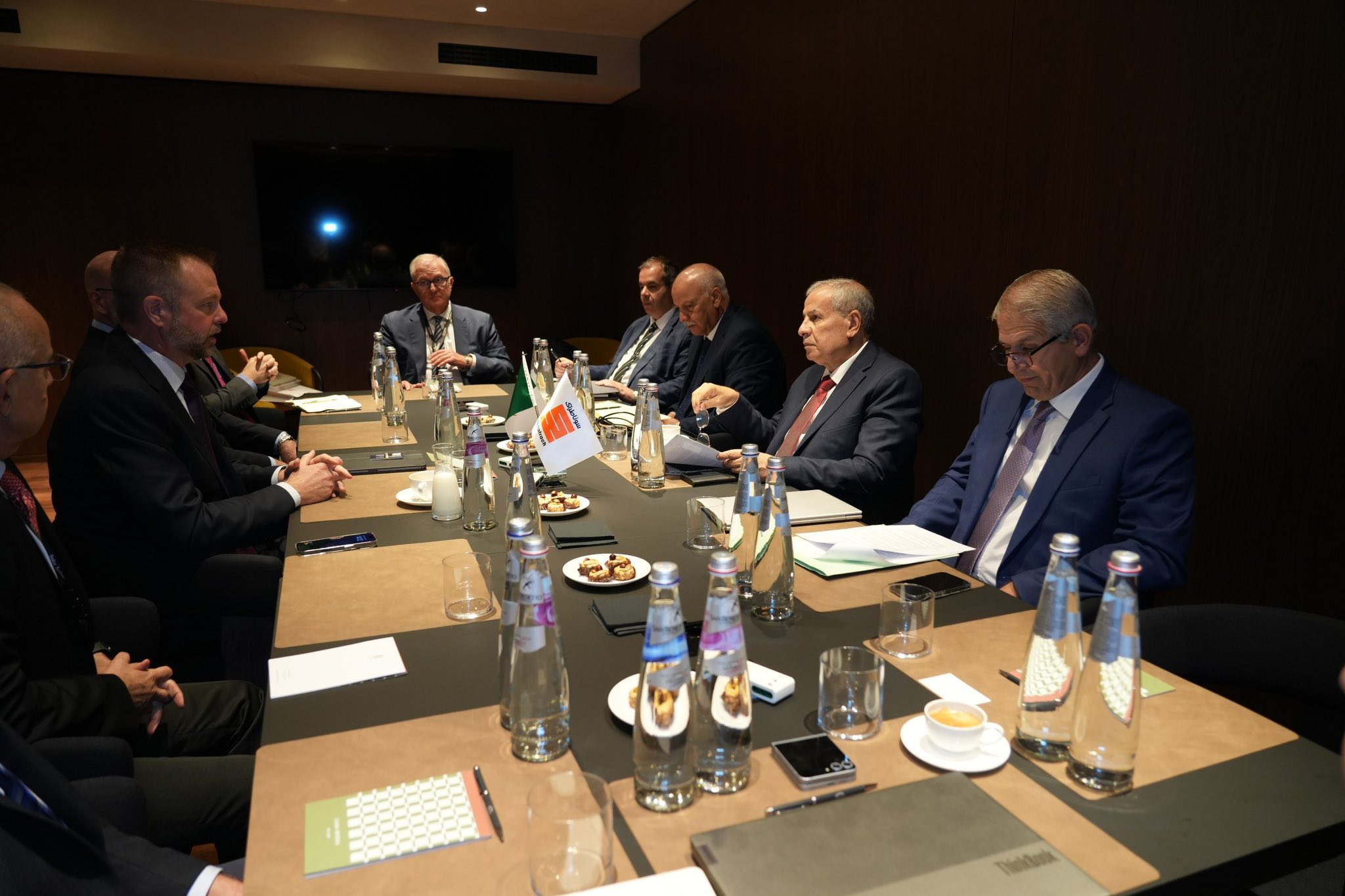 سوناطراك تعزز شراكاتها الدولية في مؤتمر “غازتك 2025” بمدينة ميلانو