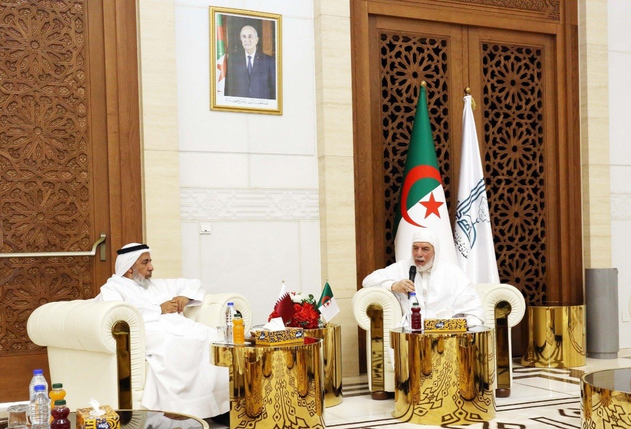 عميد جامع الجزائر يستقبل وزير الأوقاف والشؤون الإسلاميّة القطري
