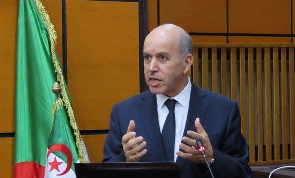 سايحي يشدد على تحسين الخدمة العمومية بما يضمن تمكين العمال من حقوقهم كاملة