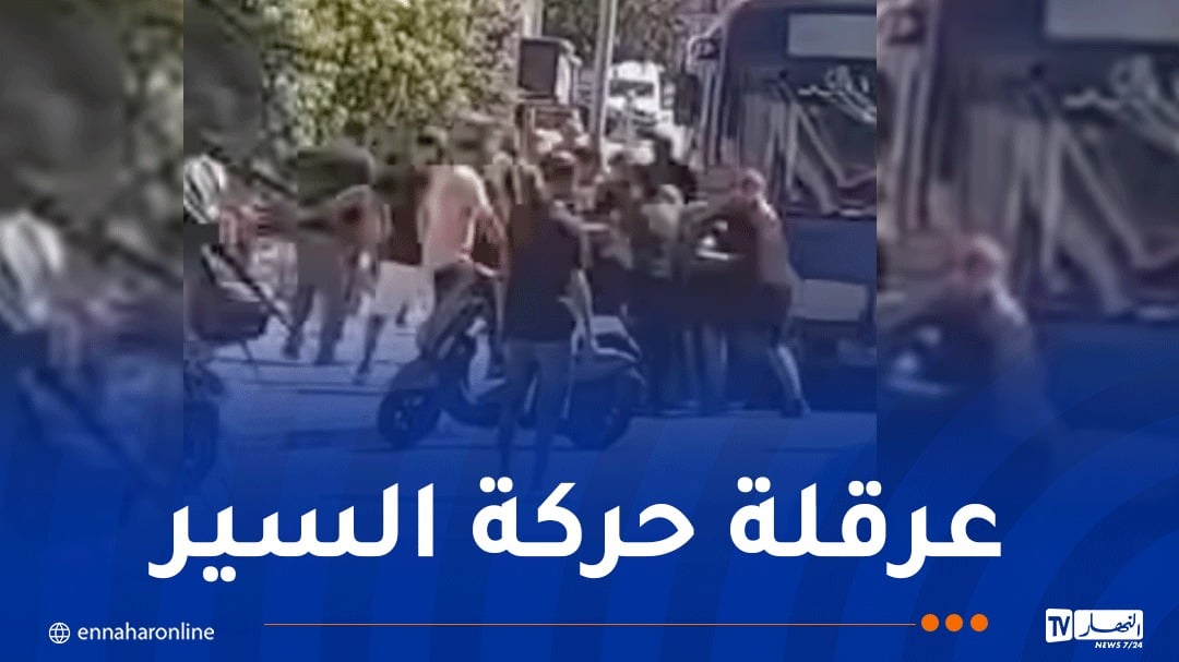 وهران.. توقيف سائقي حافلتي تشاجرا في الطريق العام