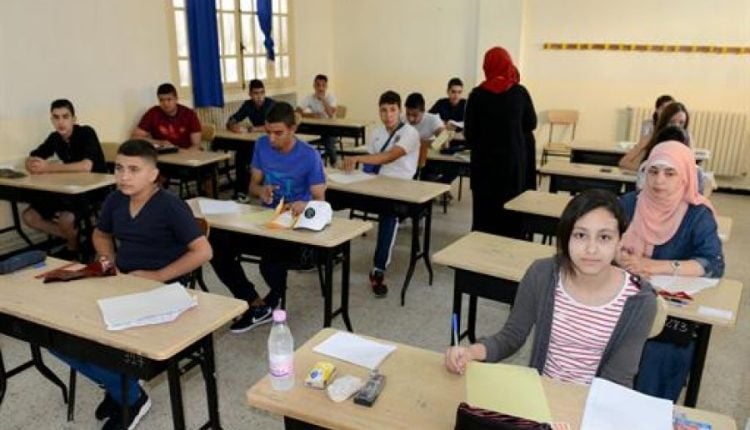 تعديل مواقيت مادتي اللغتين الانجليزية و الفرنسية للسنة الأولى متوسط