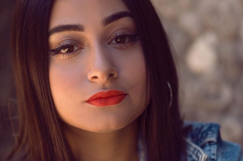 داليا شيح تُفجع بوفاة والدتها