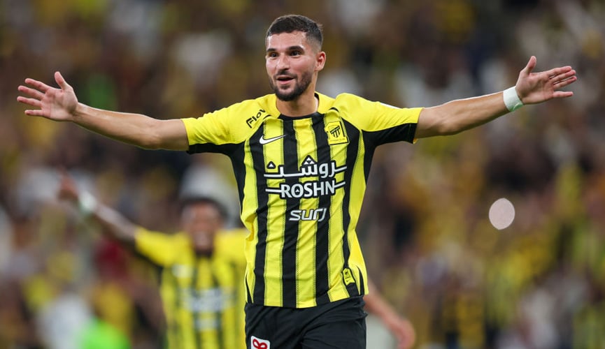 عوار أساسيا في كلاسيكو الدوري السعودي أمام النصر