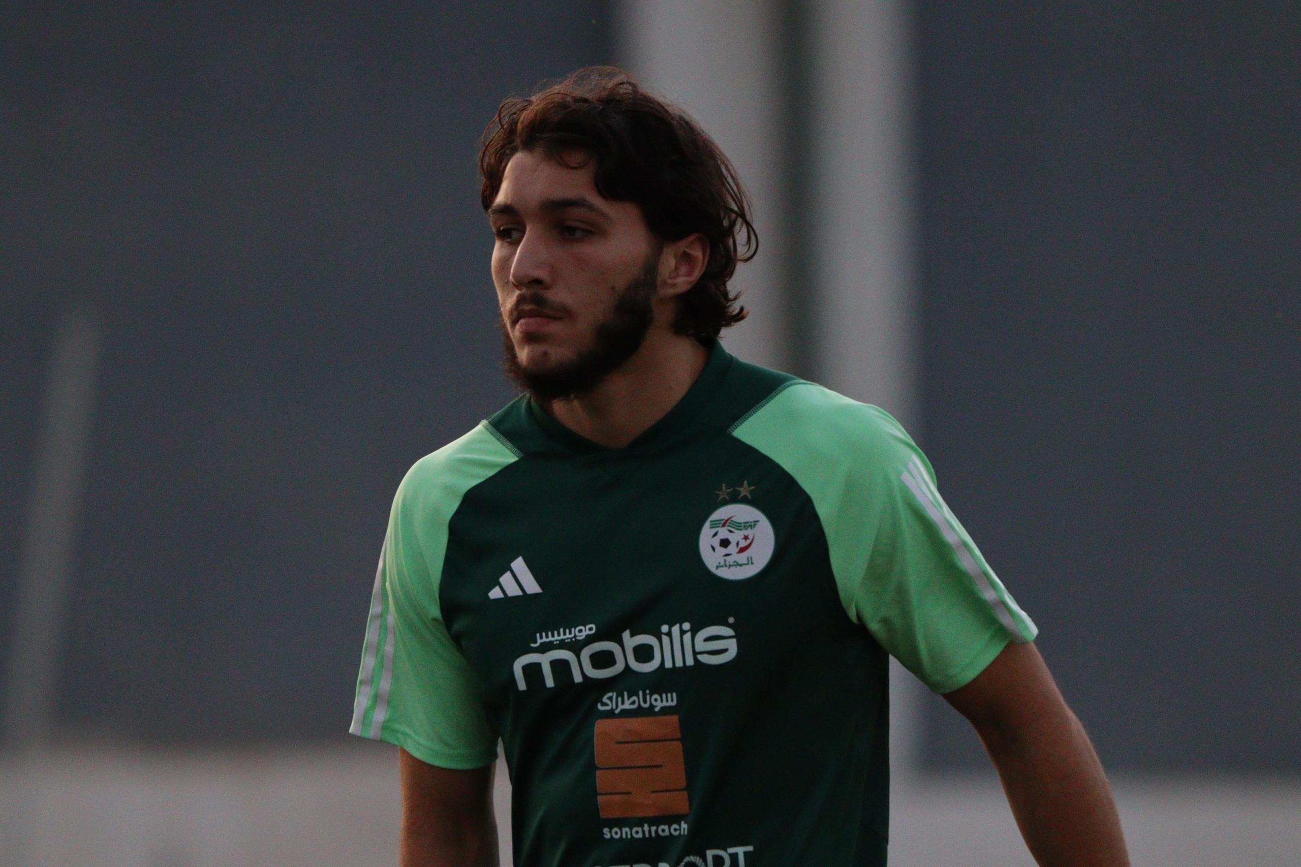 حجام يغادر تربص المنتخب الوطني