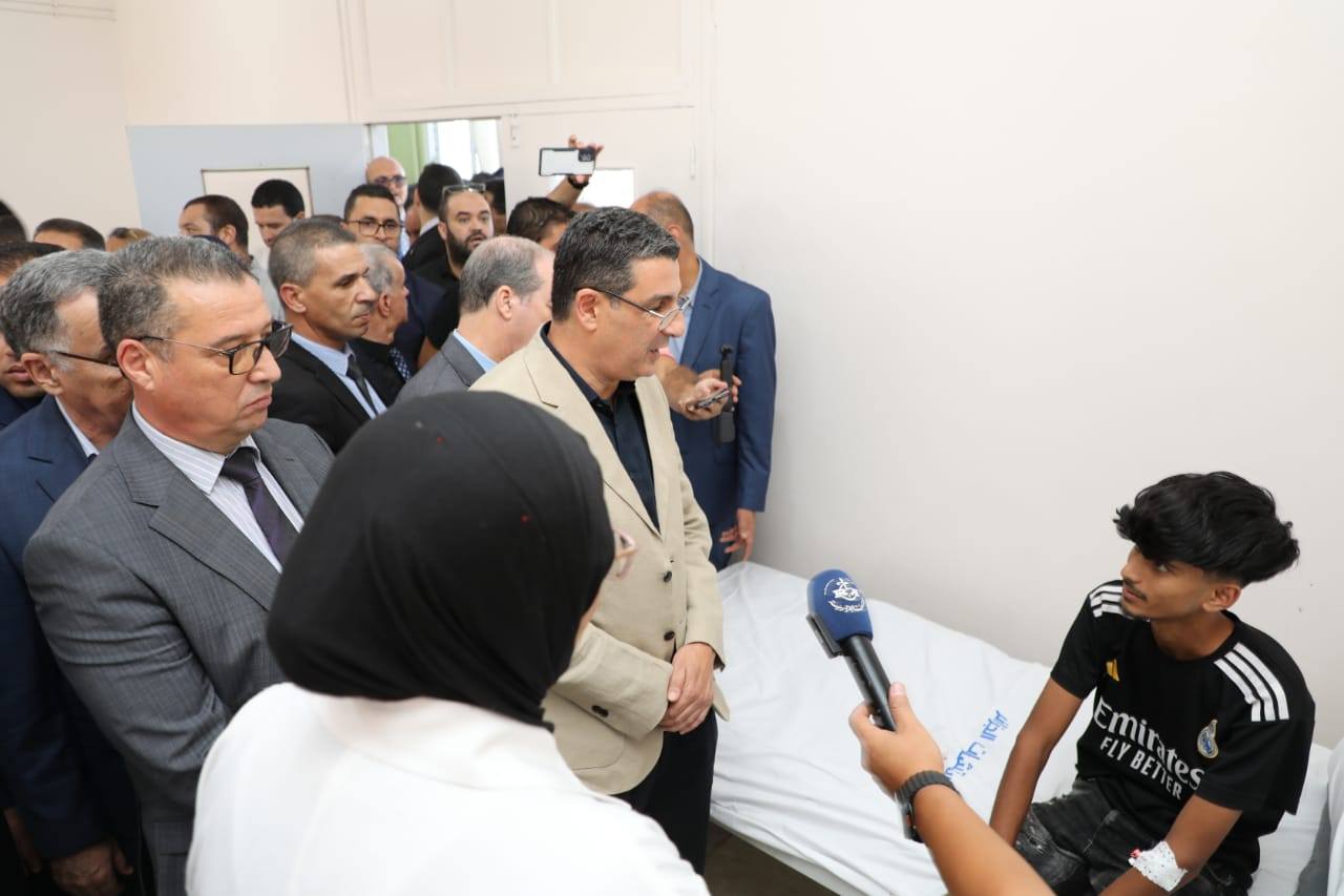 بعد أن عضهم كلب..وزير الصحة يأمر بتشكيل خلية متخصصة في الدعم النفسي للمصابين