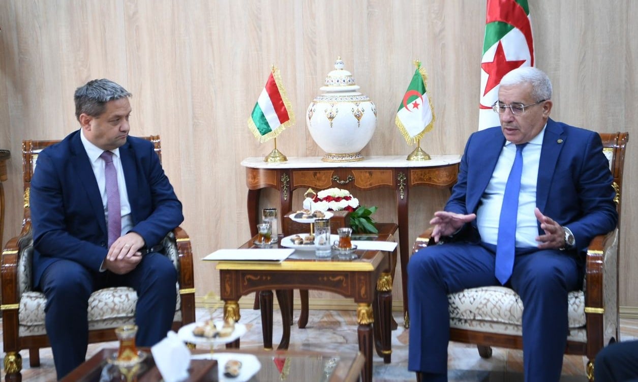 بوغالي يستعرض ترقية الشراكة الجزائرية–المجرية وتطوير العلاقات الاقتصادية