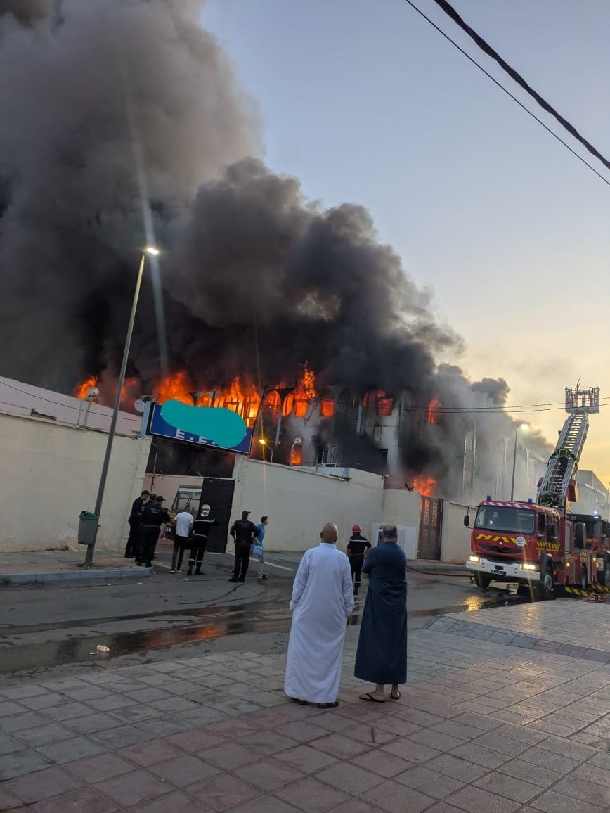 العاصمة.. اندلاع حريق داخل شركة بالدار البيضاء