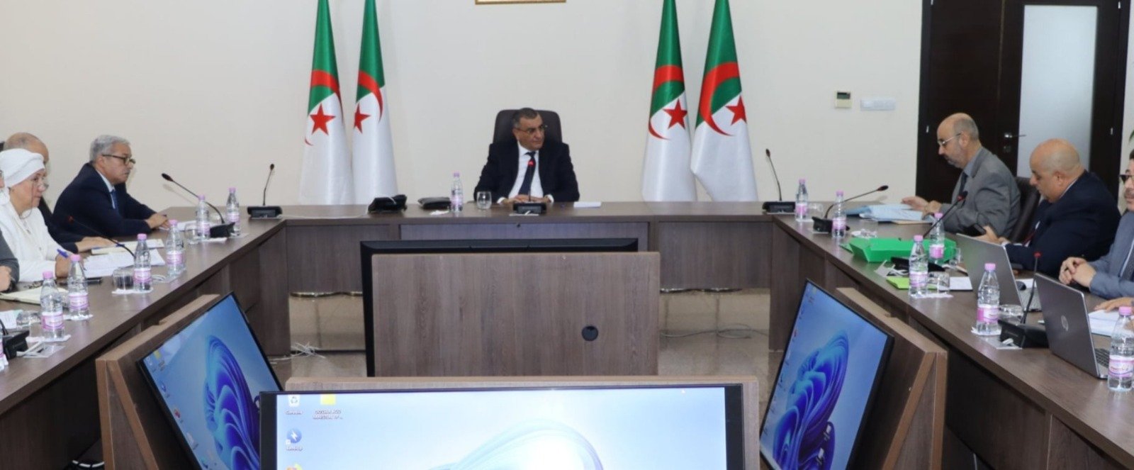 جلاوي يُتابع تعهدات مؤسسات الإنجاز بالمشاريع الإستراتيجية الكبرى