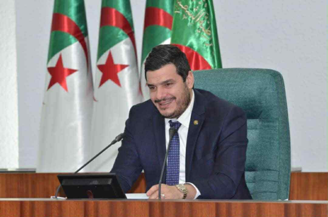 تعيين زوهير ناصري رئيسا للمجموعة البرلمانية للأفلان