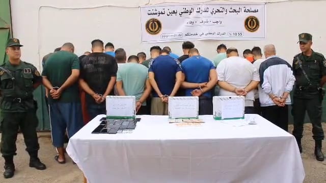 عين تموشنت .. توقيف 23 شخصا شكلوا شبكات لتنظيم رحلات “الحرڨة”