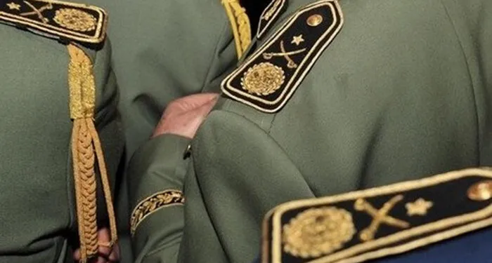 هذه تفاصيل مشروعي قانوني إحداث أوسمة عسكرية