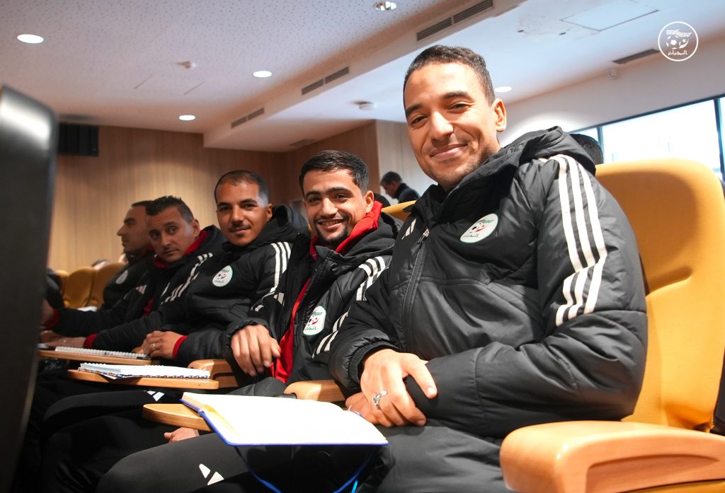 للتحكيم تنظم ملتقى لحكام النخبة