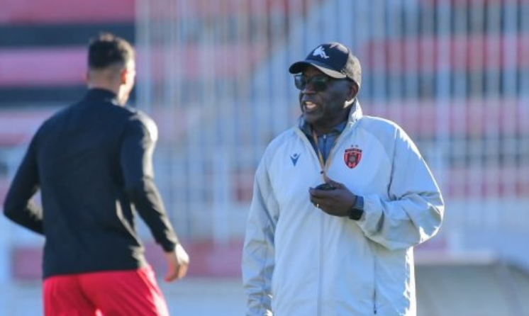 لامين ندياي: “تعدادنا في تركيز تام على مباراة أسفي”