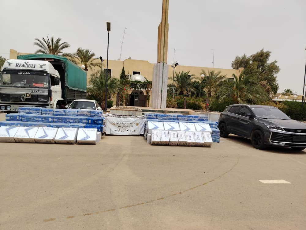 الوادي.. حجز 185 ألف علبة سجائر و أزيد من 14 ألف قرص مهلوس