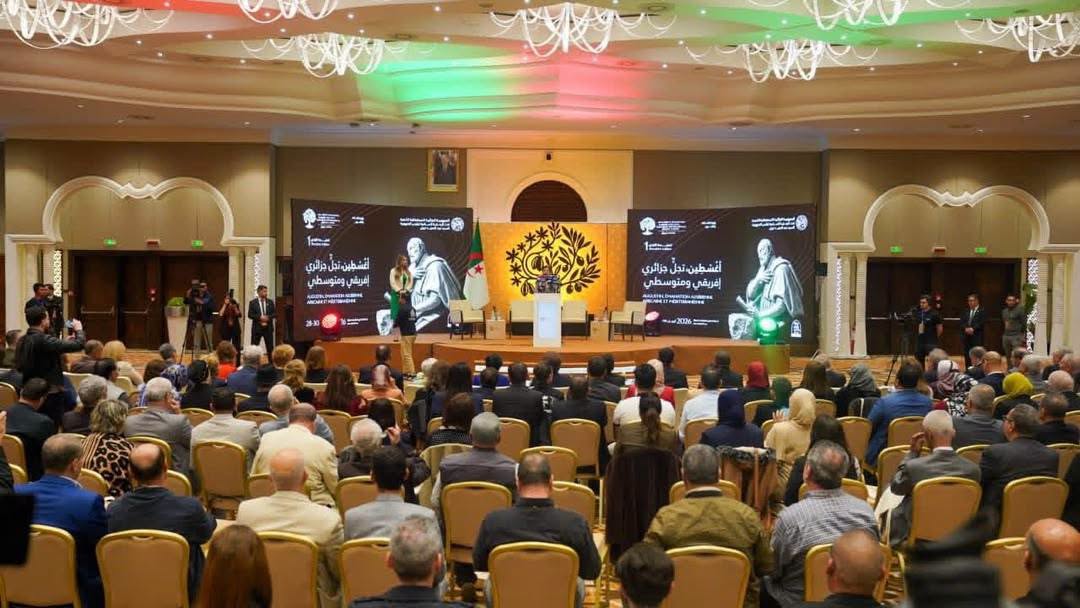 تأسيس المهرجان الثقافي الدولي الإفريقي-المتوسطي للفكر
