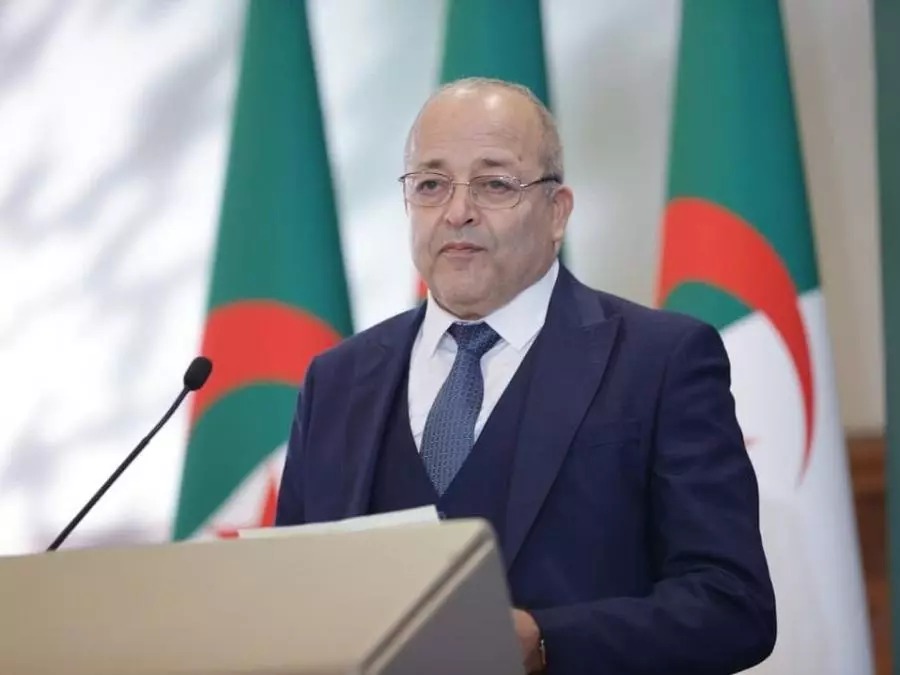 وزير الإتصال يشيد بدور الصحافة الوطنية في إبراز قوة الجزائر لتجاوز المحن والتصدي للفتن