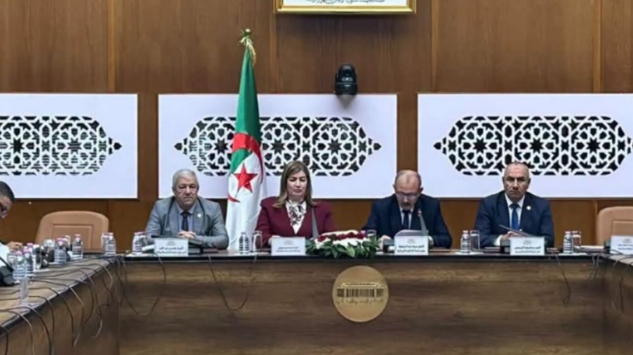مولوجي: 848 مليون دج لتغطية تخفيضات إيجار وشراء السكنات الاجتماعية لذوي الاحتياجات الخاصة